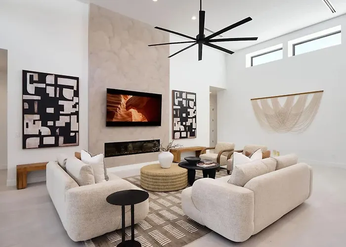 Luxe - Tulum House - New Build - Heated Pool Holiday home Scottsdale